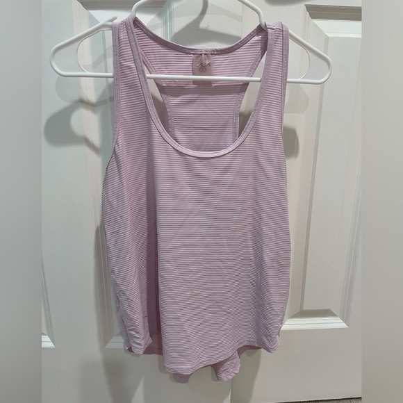 CALIA Tank - Picture 1 of 4